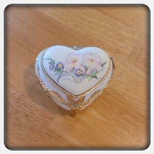 Vintage Heart-Shaped Floral Trinket Box